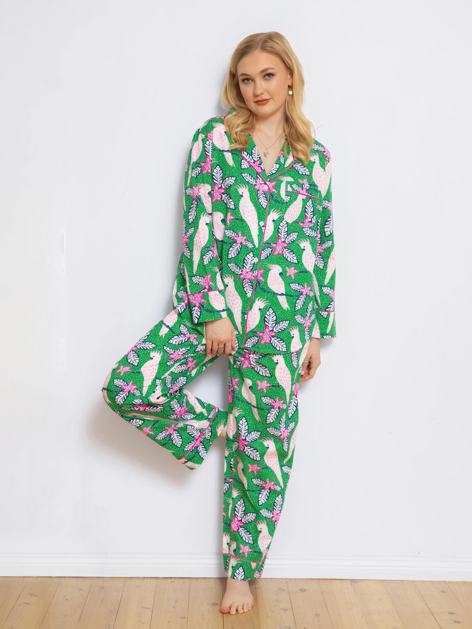 Women's Cockatoo Garden cotton poplin pajama set – view 2