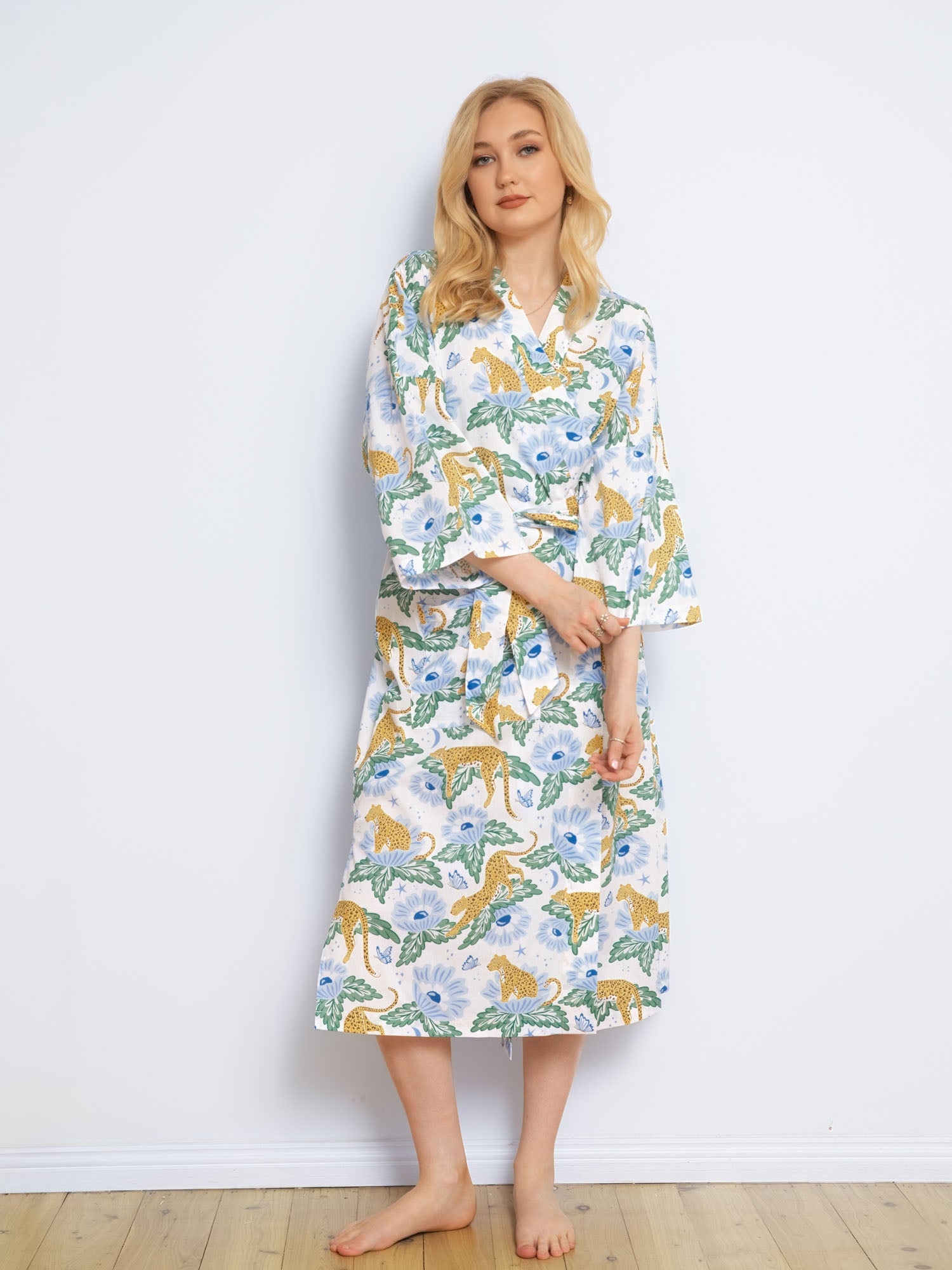 Women's Moon Leopard cotton poplin robe – view 2